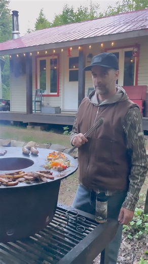 24K views · 327 reactions | Brasero bien relax!!! Épices Moose seasoning Hi Mountain | Québec à vol d'oiseau - QVO | Facebook