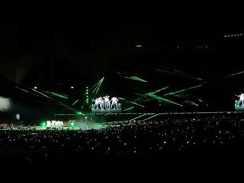 BTS in Riyadh | Fanchants saudi army dope + Baepsae + fire + idol | حفل بي تي اس في الرياض