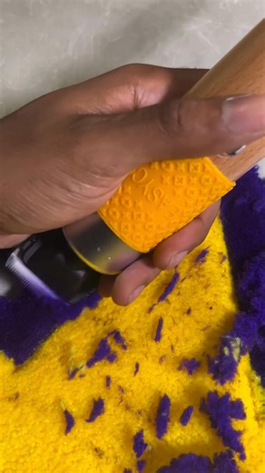 الزربيه rugs Tapis of Bapesta Starlogo #rug#artist #viral#handmade #tuftinggun #yarn #hand | Rugs Hakim