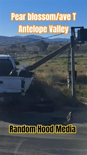 truck hit light pole#Av#besafe #desertlife#bekind#commoncurrency