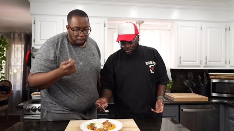 Quick homemade peach cobbler dessert everyone will love