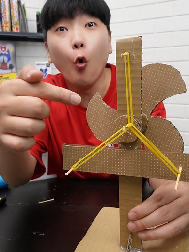 Cardboard Crafting Techniques and Tips