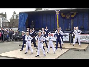 Lively Sailors' Hornpipe display by Lindsay School of dance at Stonehaven 2017 Feein' Market