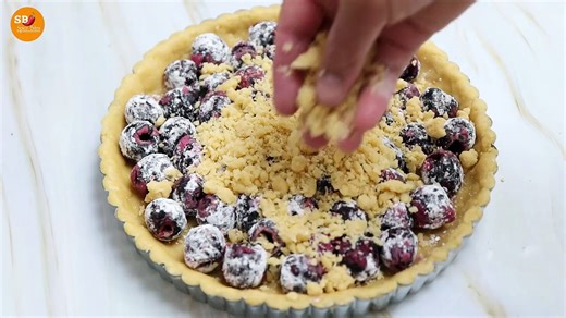 Simple Cherry Tart Recipe: A Delightful and Elegant Dessert
