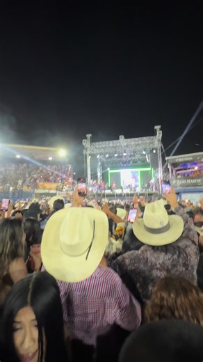 Los Inquietos del Norte at Pico Rivera Sports Arena