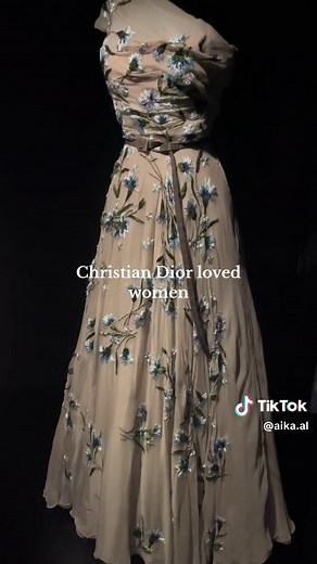 Dior Gallery Collections: A Tribute to Women