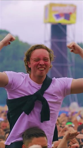 WHEN INFINITY MEETS HARDSTYLE 🔥⚡#hardstyle #shorts #festival