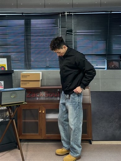 #ootdinspiration #outfitinspiration #celanajeanskeren