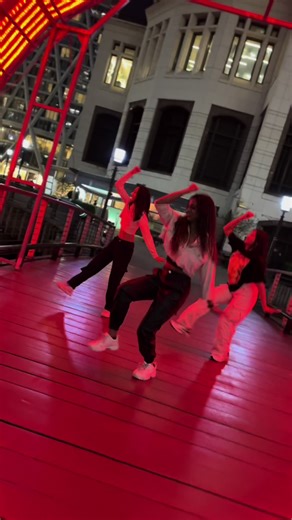 Dance Performance on the Katchi Sera Train