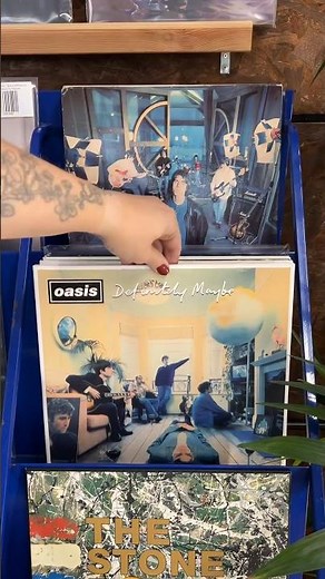 Lots of original Oasis first press albums and singles have just arrived #oasis #vinyl #vinylrecords