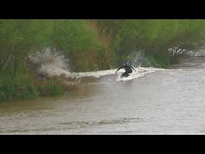 4* tidal bore on the river Severn 10 4 2024