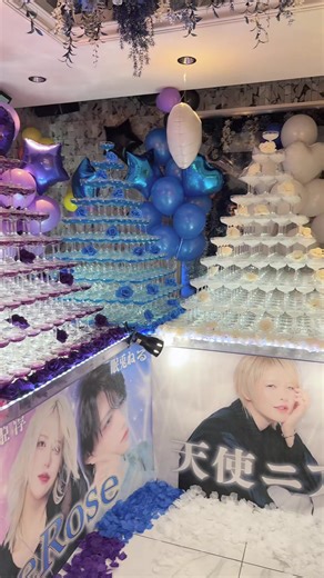BlueRose2周年イベントご来店下さりありがとうございました🥀💙 #天使ニア #ホスト #bluerose #シャンパンタワー