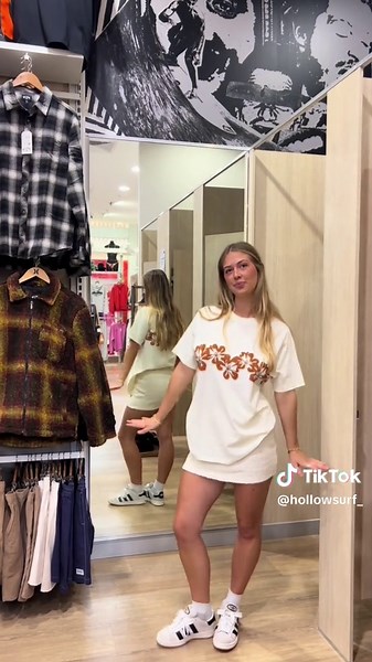 blake’s a bit dramatic #surfshop #fits #surf #beach #hollowsurf #hollow #trend #comedown #viral #perth