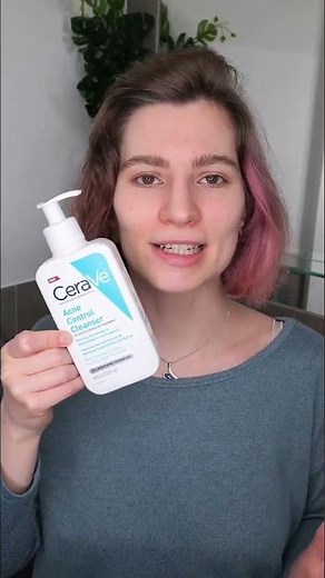 Cerave Renewing SA Cleanser vs Acne Control Cleanser