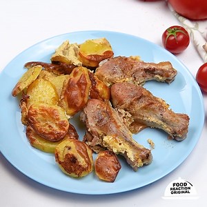 13K views · 296 reactions | That’s the secret to a crispy, juicy chicken! | Food Reaction | Facebook