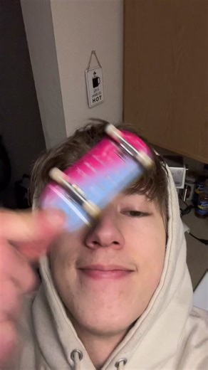 AAAaAaAAAAYOOOOO #fyp #fingerboard #fingerboarding #techdeck #kickflip