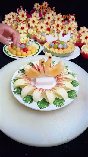 创意果盘 #美食 #水果神仙吃法 #摆盘技巧 #抖音美食创作者 #创意美食