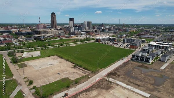 DES MOINES - 6.24.2024 - Great aerial view of downtown Des Moines, Iowa.