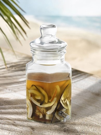 Recette cocktail Rhum arrangé coco | Destination Cocktails