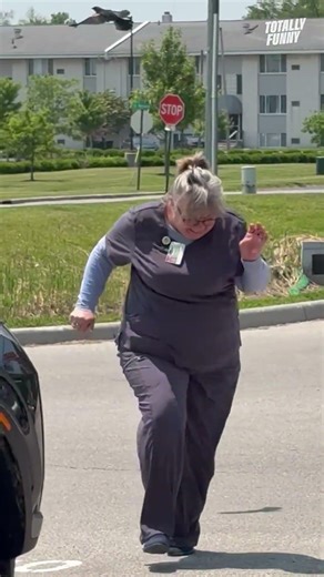 BIRDS behaving BADLY! 🤣 Funniest Bird Attacks #funnyanimals #shorts