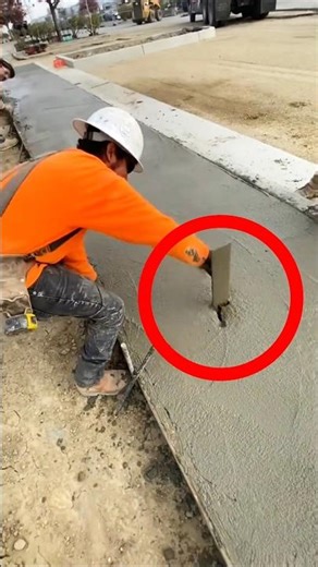 This construction worker prank gone wrong #shortsvideo