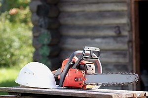 Does Your Poulan Chainsaw Stall When Giving It Gas?