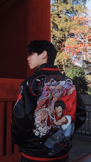 Nhím ®️ on Instagram: "My 17-year-old self would freak out knowing l’d one day solo travel to Japan ~~ Forever grateful for the life I once prayed for. And I’m not just talking about the money or the countries I get to visit (though those too), but mostly about being able to financially support my mom, have the time to explore the world, spend time with people I love, and take care of myself. Japan wasn’t an easy trip. There were exhausting days, moments of loneliness, and very real empty spaces