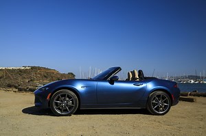 2020 Mazda MX-5 Miata vs. Fiat 124 Spider: Which Roadster is King?