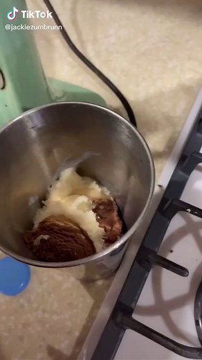 Vintage Hamilton Beach Milkshake Maker Demo