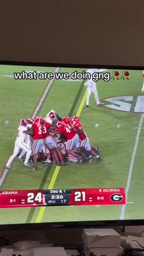 Sports Central 🌐 | ts so unnecessary 😭 ⠀⠀⠀⠀⠀⠀⠀⠀ Alabama football is one of the most dominant programs in college football history, built on tradition,... | Instagram