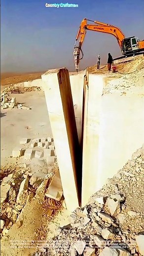 Splitting Stone Giants: How Hydraulic Splitters Boost Quarry Productivity