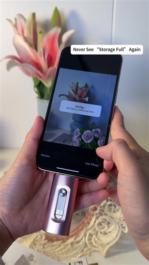 Revolutionize Your Phone Storage with This Smart Flash Drive