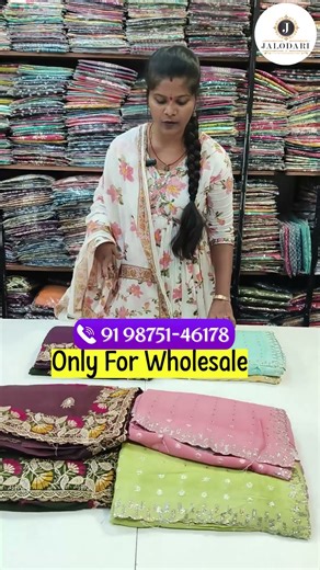 Instagram trending sarees collections 🤗🤗