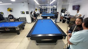 8.8K views · 68 reactions | Una mujer que causa sensación en el club de billar en casa 20 de julio carrera 6 # 22a-34sur Bogotá | Billar En Casa HD | Facebook