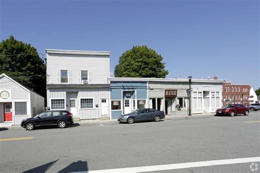 7-17 School St, Merrimac, MA 01860 - Multifamily for Sale | LoopNet