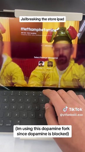 Someone else had already installed trollstore on it when i did this💀