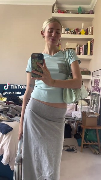 Wear Two Bags: Stylish Tips for Unique Outfits