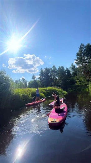 A Perfect Day on the Water with Friends #paddleboard #paddleboarding