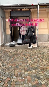 Alba Show Chorus on Reels