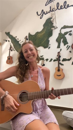 Francie La Flow | 🌴 Retreats ✨ Voice Magic ✨ Trauma Healing on Instagram: "This one’s a little thank-you song, from my heart to the hands at @yudelele who helped heal my guitar. 🎸💖 My guitar and I have so much in common. We’re both from Winnipeg, we’ve both travelled far and wide, and we both have our little glitches... ✨ Gifted by my all-star friends (thanks @haylee_clare_ 💫), this guitar has been by my side ever since by 40-also bday, supporting me as I step into owning that I’m a real mus