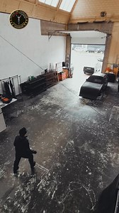 La percussion humaine avec véhicule est l’une des matières de la formation de nos cascadeurs 🚘 Entre technique et sécurité, chaque mouvement est travaillé pour garantir un impact impressionnant mais parfaitement maîtrisé. Une formation d’exception au service du cinéma. #Cascade #Ecole #Action #Films #Series #Stunts #School #Percussion #Vehicle #Contact #stunt @followers | ACTION TRAINING PRODUCTIONS