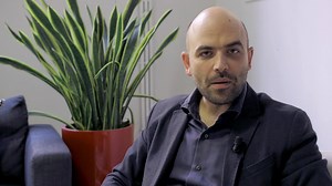 Ciao a tutti, oggi esce in libreria #BacioFeroce (Giangiacomo Feltrinelli Editore). Di seguito trovate tutte le date del book tour di ottobre: Milano 12/10 Libreria Feltrinelli, Piazza Duomo Genova 14/10 Libreria Feltrinelli, via Ceccardi 16/24r Roma 15/10 Libreria Feltrinelli, Galleria Alberto Sordi Napoli 16/10 Multicinema Modernissimo, via Cisterna dell'Olio 49/59 Bari 19/10 Libreria Feltrinelli, via Melo 119 Bologna 24/10 Biblioteca Salaborsa, Piazza Nettuno 3 Bassano del Grappa 25/10 Librer