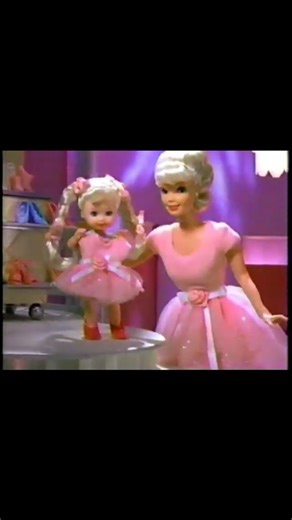 𝓗𝓪𝓻𝓸𝓵𝓭 on Instagram: "Barbie Fashion Avenue Collection commercial from 1996. #Barbie #Kelly #Ken #commercial #mattel #barbiecommercial #dolls #fashionavenue #barbiefashions #90sfashion #90sbarbie #1990s #1996 #vintagebarbie"