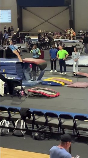 YURCHENKO vault level 7. ALMOST missed mat on landing #gkelite #gymnasticslife #gymdogs 🤸🤸🤸