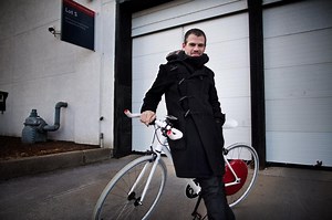 Copenhagen Wheel Gives Bicycles A Boost