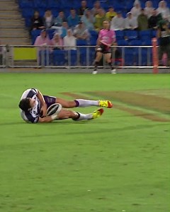 Billy Slater makes it look so easy 👀 | NRL