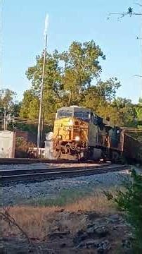 csx give me horn show and blow at crossing #train #cassscenicrailroad #railroad #colasrail #railfan