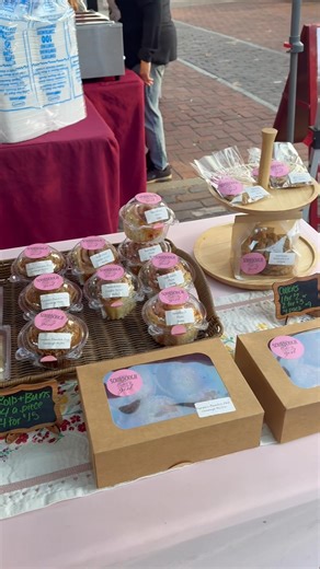 At the Augusta Market on the Riverwalk until 2! Come by and see us!! Only 2 more markets after this week! | That Local Sourdough Girl | Facebook