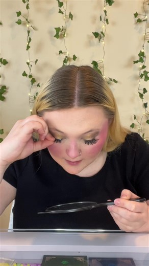 Eyelash tutorial! Kiss eyelashes-teddy @KISS Lashes #eyelashes #eyelashestutorial #makeup #makeuptok #fyp