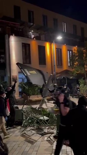 Protesters in Georgia are now building makeshift barricades near the presidential palace, having been pushed back by police. 🔴 Live updates: https://oc-media.org/live-updates-polls-open-in-georgia-as-protesters-prepare-for-peaceful-revolution/ | OC Media